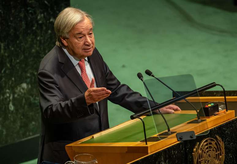 Guterres abre Assembleia Geral da ONU com apelo por 'diálogo' no Oriente Médio