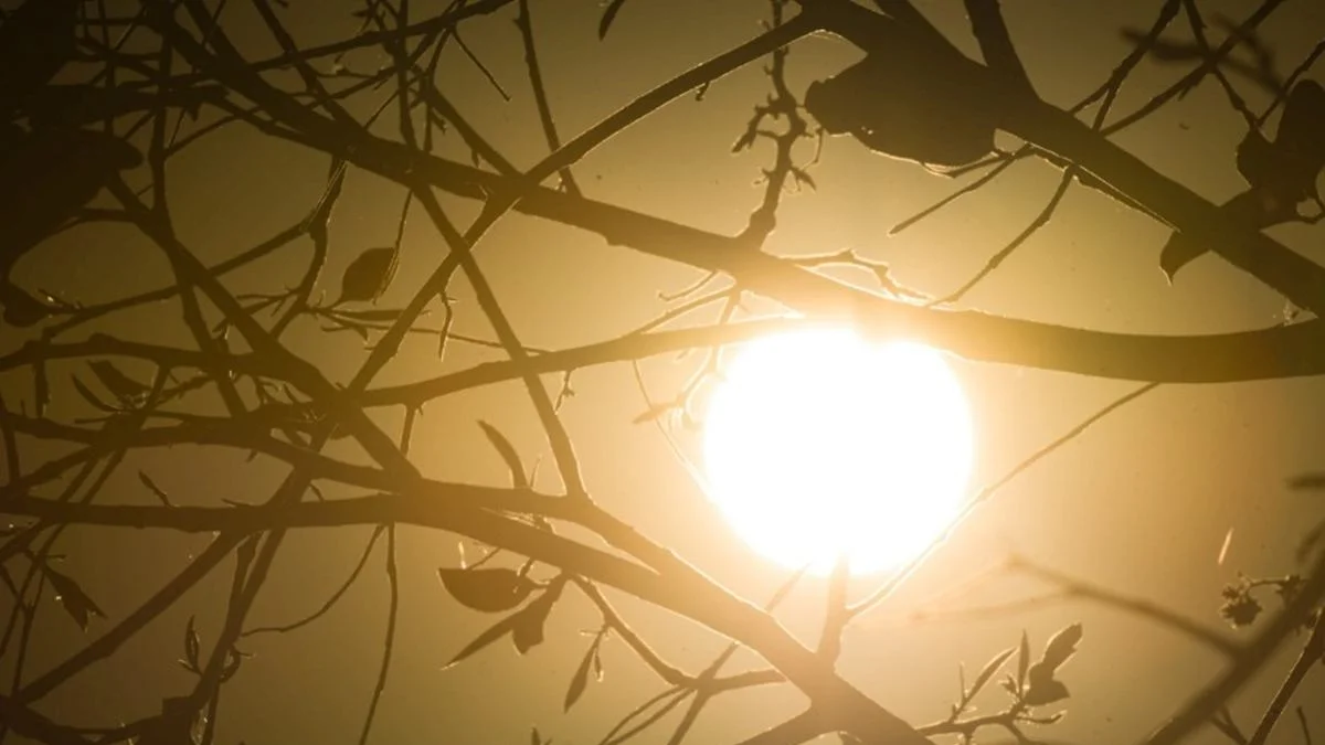 Brasil inicia a semana com calor intenso e alerta para tempestades no Sul