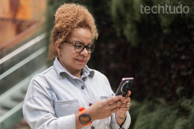 Google ensina 11 dicas exclusivas para proteger idosos de golpes no celular