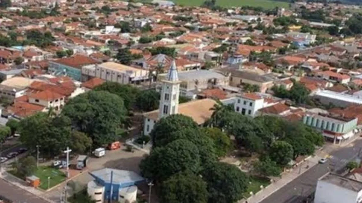 Tremores alarmam moradores do interior e USP fala em testes supersônicos