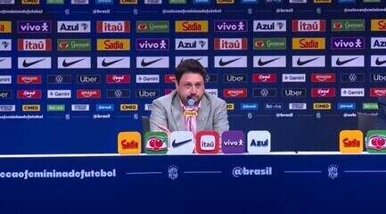 Arthur vê ataque como setor mais indefinido para a Copa, mas pondera: "Onde há mais vagas"