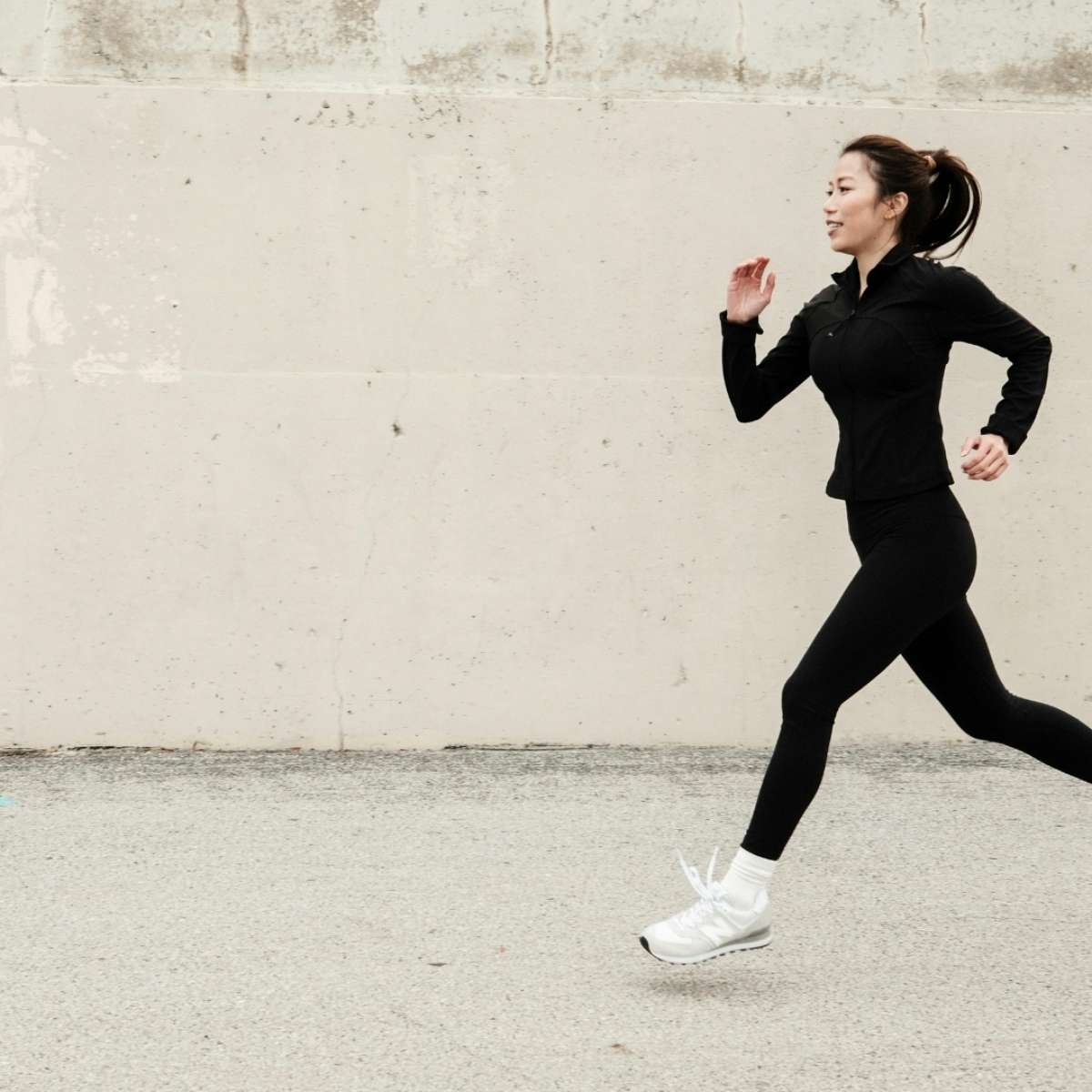 Por que os primeiros 15 minutos da corrida são os mais difíceis? Descubra e veja como aliviar
