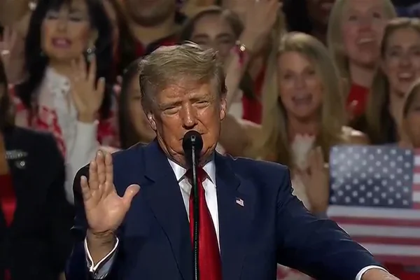 Trump volta a falar em pagar R$ 25 mil por adulto caso republicanos vençam - destaque galeria