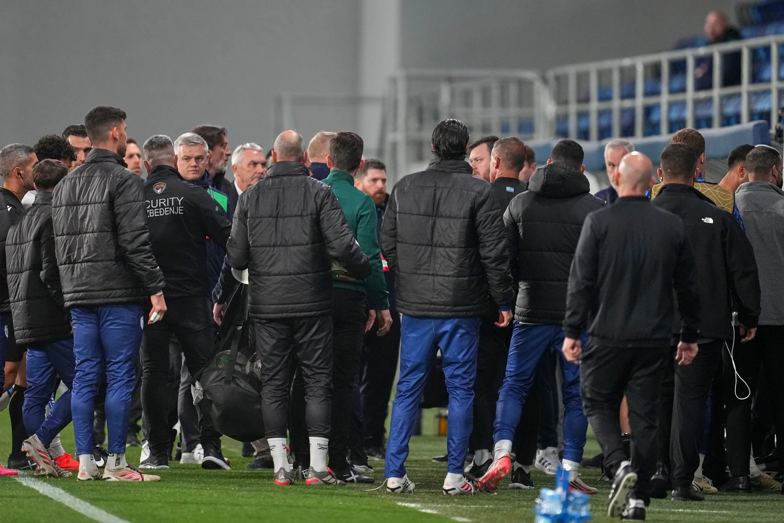 'Estamos trabalhando para manter o futebol limpo', diz ministro turco