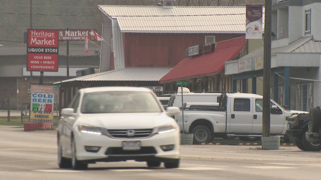 Okanagan Falls se prepara para sua primeira eleição municipal