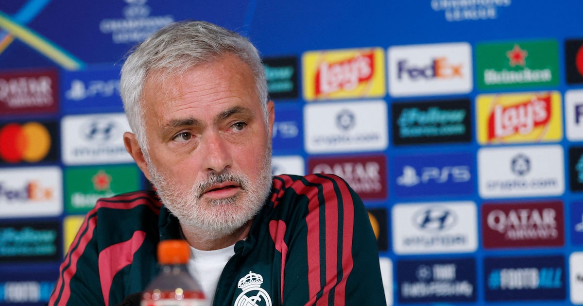 Mourinho escala Vini Jr. na Champions, mas avisa: ‘O único intocável é o escudo do Real Madrid’