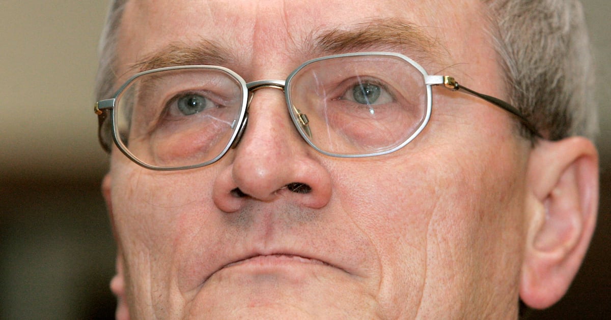 Ex-chefe de espionagem da Alemanha é preso sob suspeita de negociar segredos de Estado