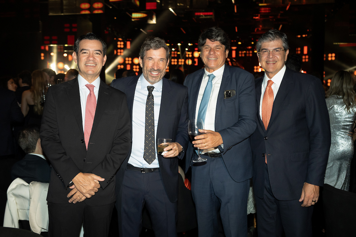 15 anos de Marita Estevão Lira agita capital federal com atrações ilustres