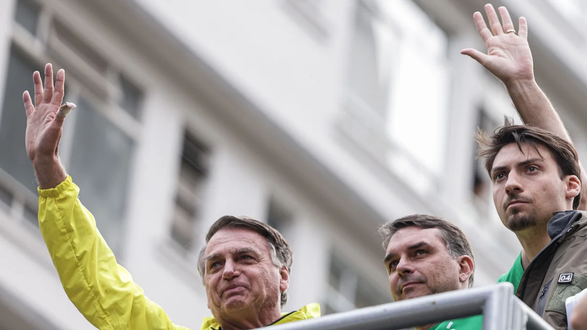 Clã Bolsonaro perde 2ª eleição presidencial seguida para Lula