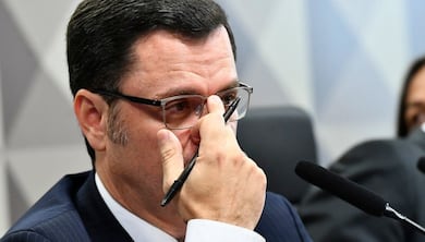 Anderson Torres, ex-ministro de Jair Bolsonaro, é punido com censura ética por atacar urnas