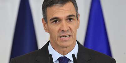 Pressionado pela crise da moradia e pelo desgaste pol&iacute;tico de seu governo, Pedro S&aacute;nchez anunciou a antecipa&ccedil;&atilde;o das elei&ccedil;&otilde;es legislativas. Foto: AFP - LUDOVIC MARIN / RFI