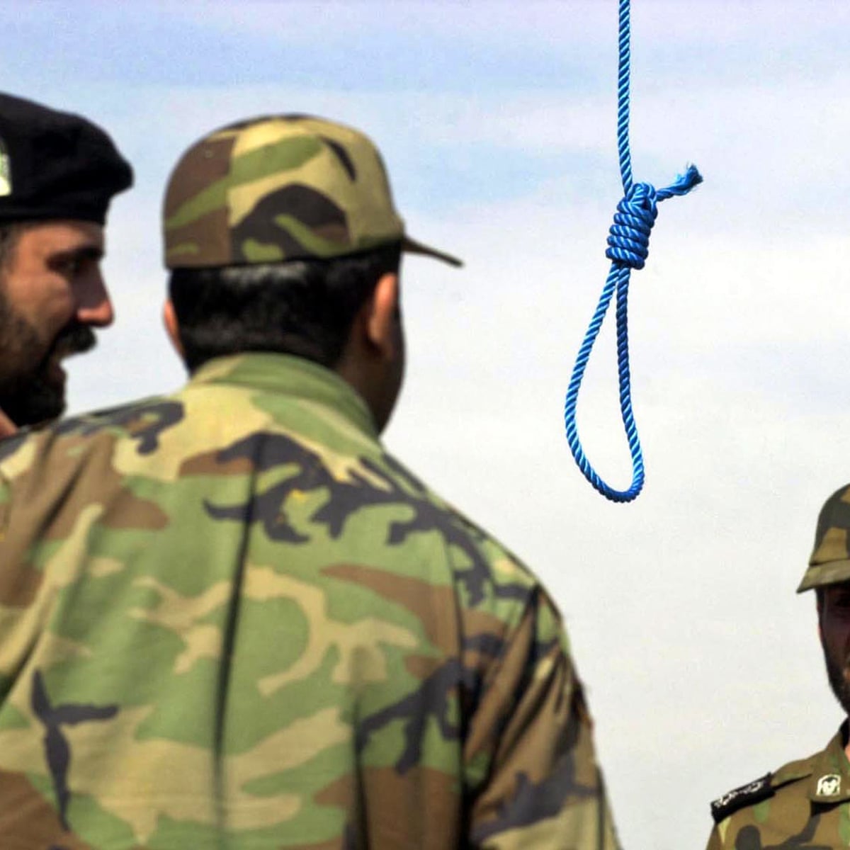 Eu vi o Irã executar um homem em público. É isso que os EUA querem?