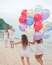 Otaviano Costa, Flávia Alessandra e as filhas, Giulia e Olívia
