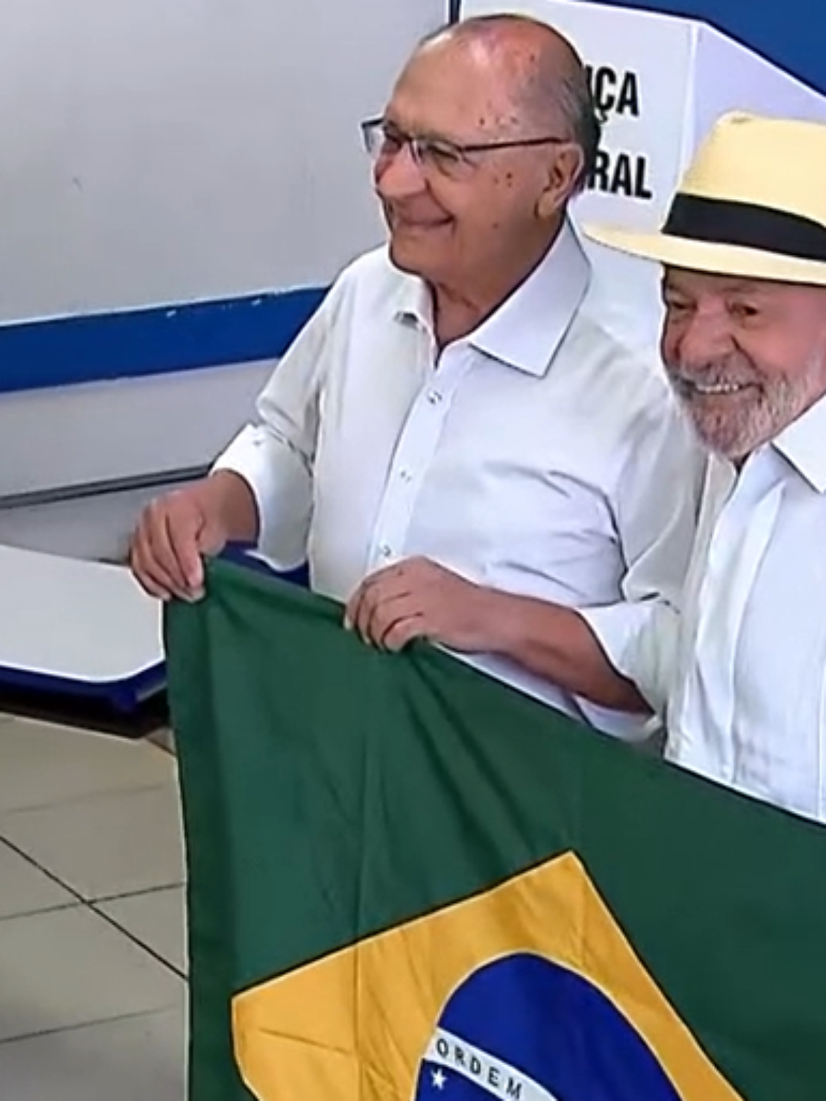 Lula avalia anunciar Alckmin ministro da Fazenda em tentativa de virada no 2º turno