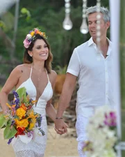 Otaviano Costa e Flávia Alessandra renovaram os votos em uma viagem romântica para a Tailândia