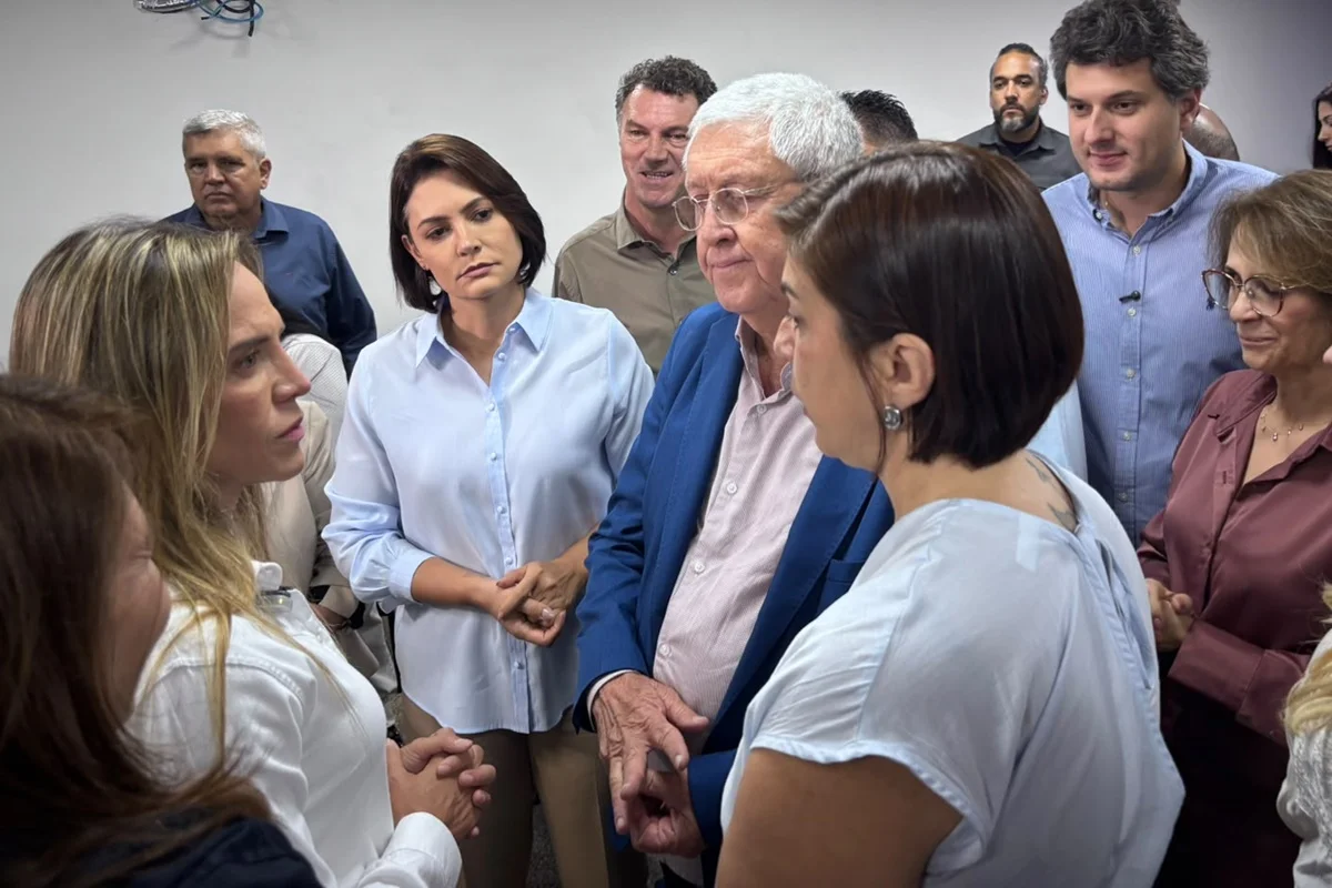 Celina durante visita à Apae, na Asa Norte