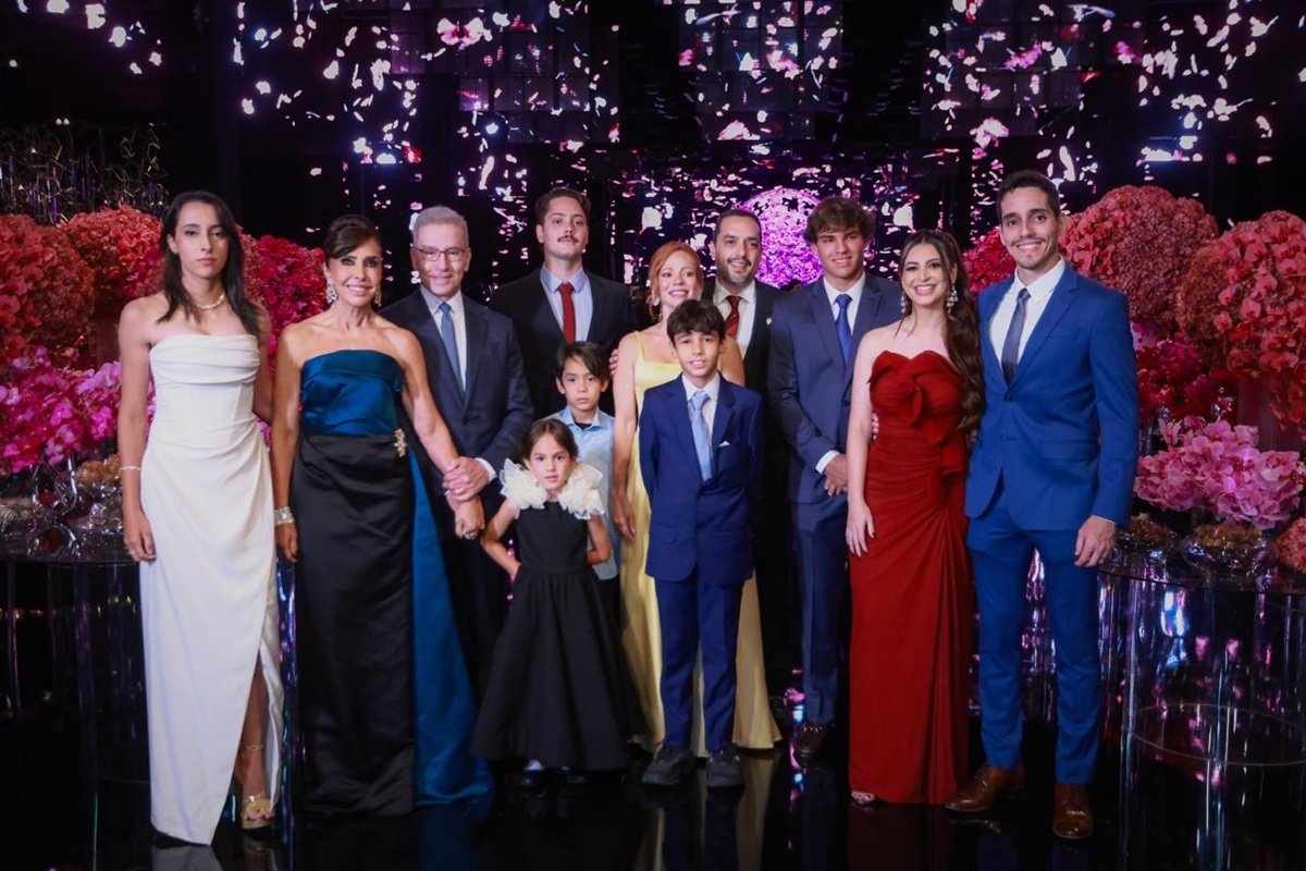 Keinemusik e Pedro Sampaio animam aniversário de Marita Estevão Lira