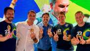 Flávio Bolsonaro se reúne com prefeitos e aliados em encontro organizado por Ricardo Nunes em SP