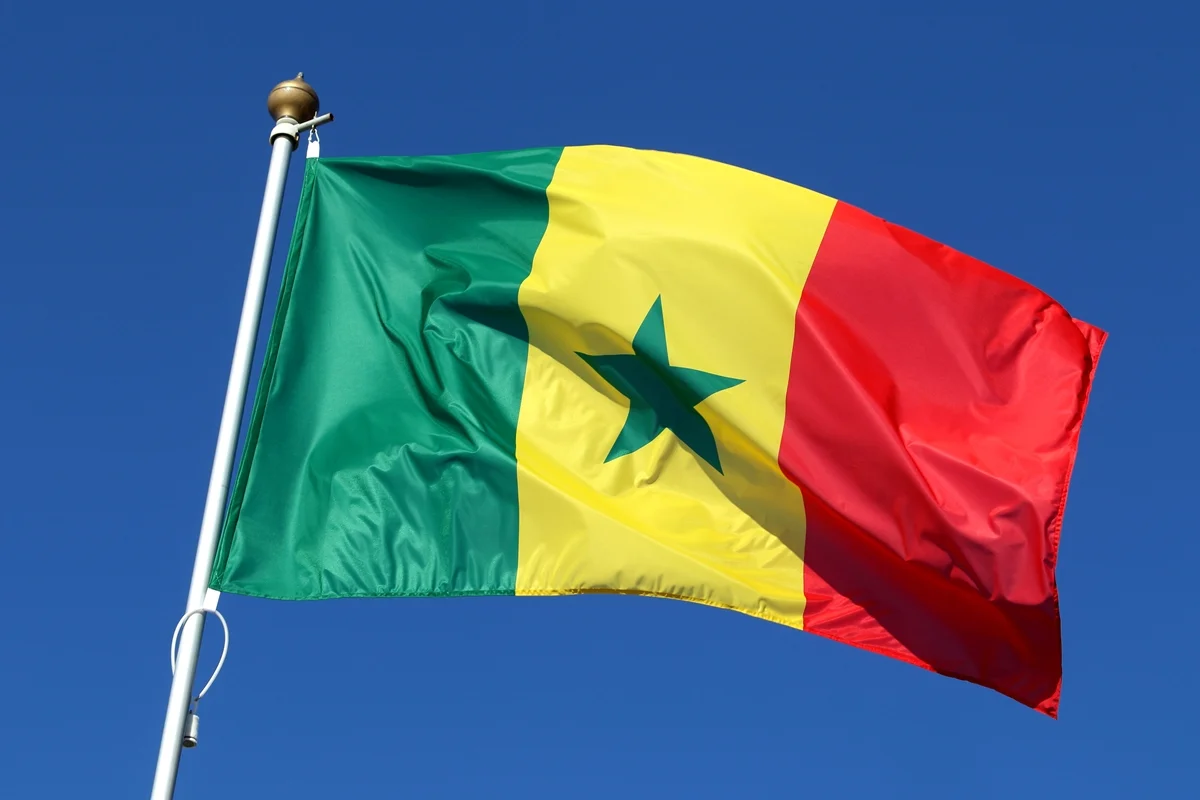 Imagem da matéria: Senegal reprime população LGBTQIA+ com prisões e testes forçados de HIV