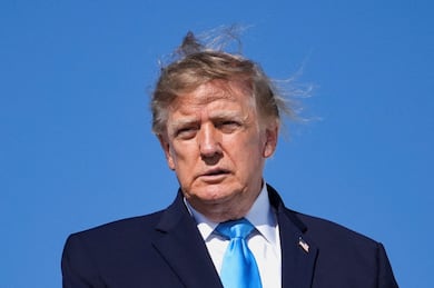 Trump diz que Ucrânia deveria ter novo líder, e Kiev reforça ataques a ‘Google russo’
