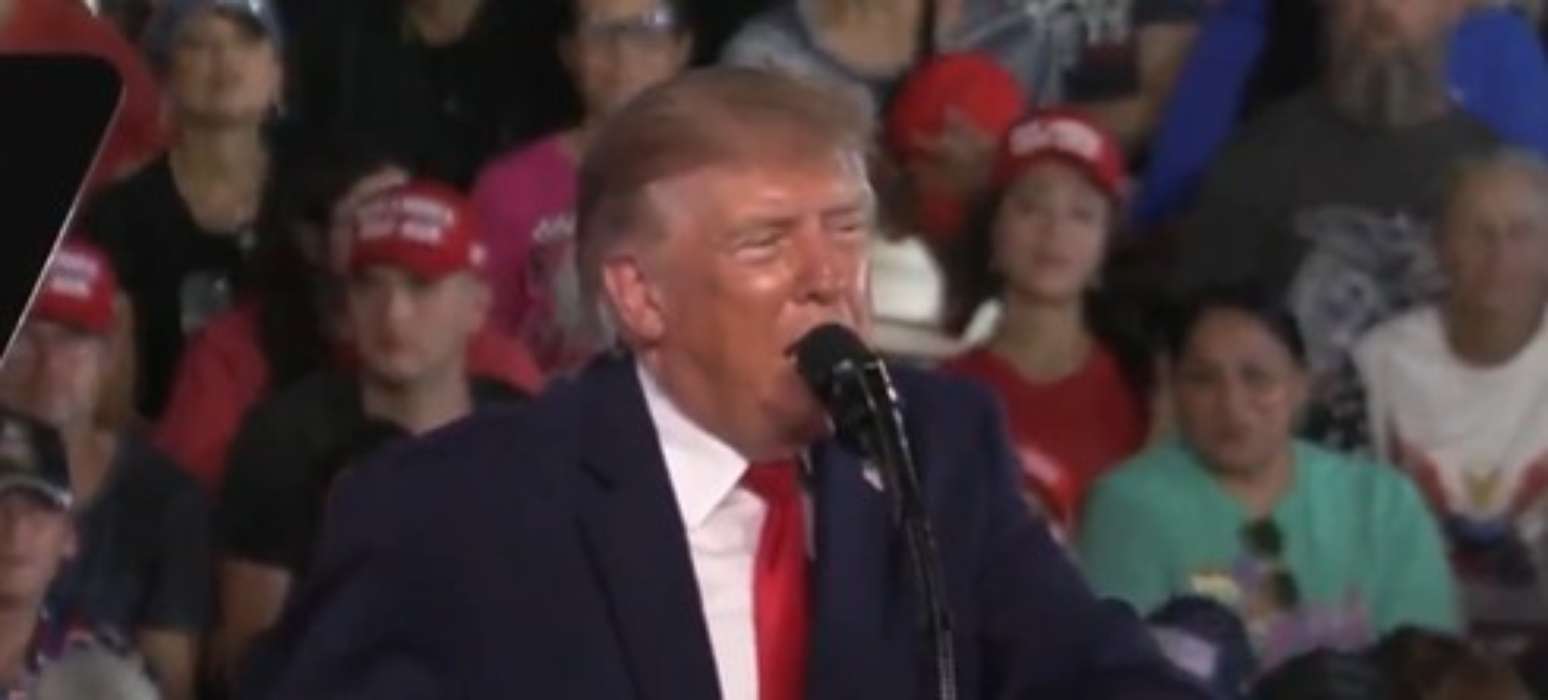 Donald Trump não gostou do resultado da eleição brasileira.