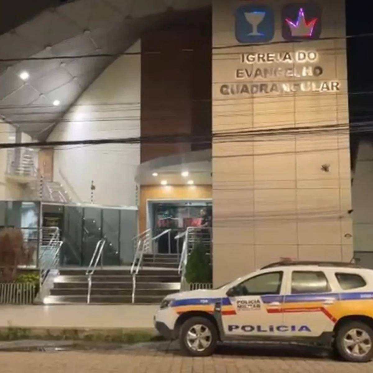 Mulher é presa após disparar arma dentro de igreja evangélica em Minas