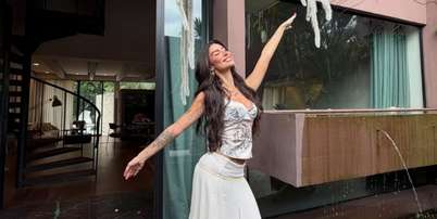 Nova mans&atilde;o de Bianca Andrade, avaliada em 9 milh&otilde;es de reais, tem estilo brutalista incr&iacute;vel: propriedade alia m&oacute;veis contempor&acirc;neos &agrave; natureza de forma sofisticada e marcante. Foto: Reprodu&ccedil;&atilde;o/Instagram, @bianca / Purepeople