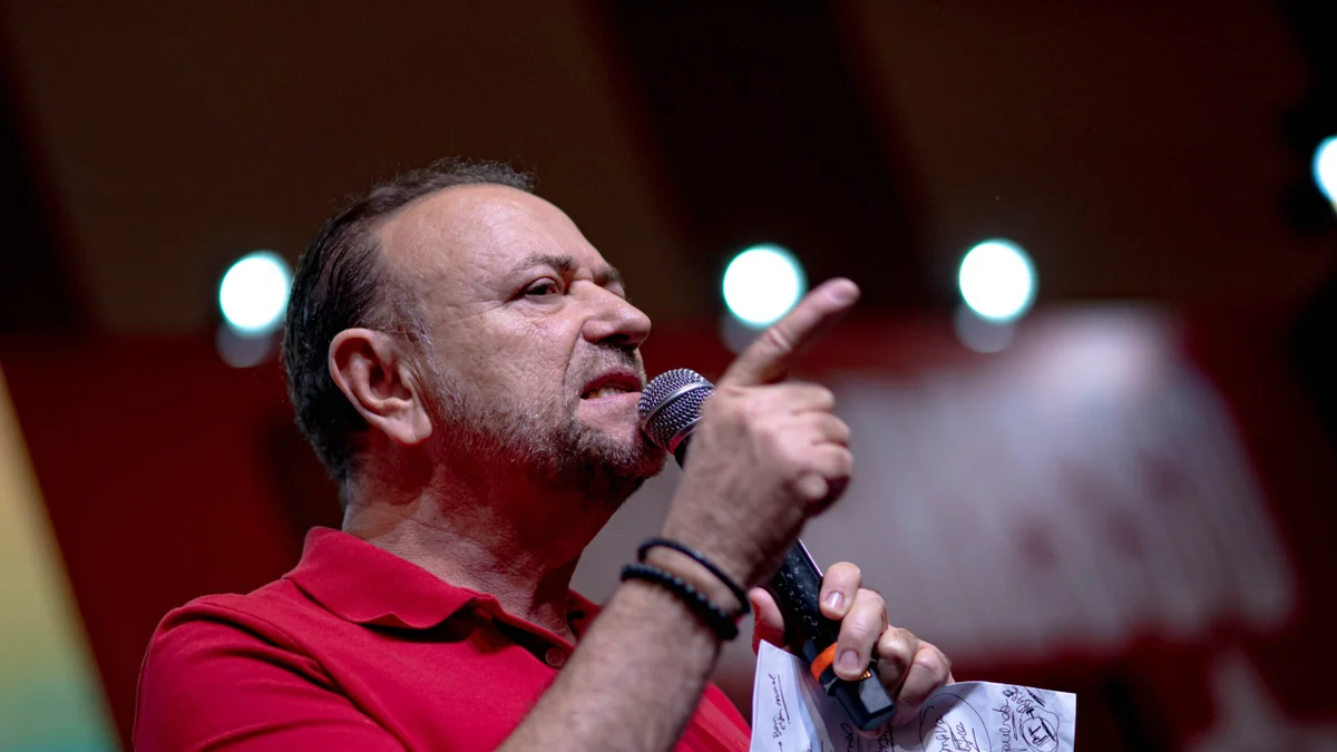 "Censura", diz Edinho Silva após Kassio suspender "Exército do Lula"